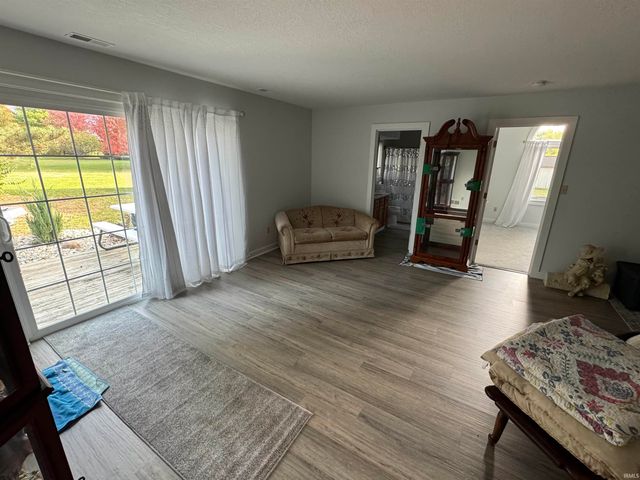 15114 Lions Passage, Leo, IN 46765