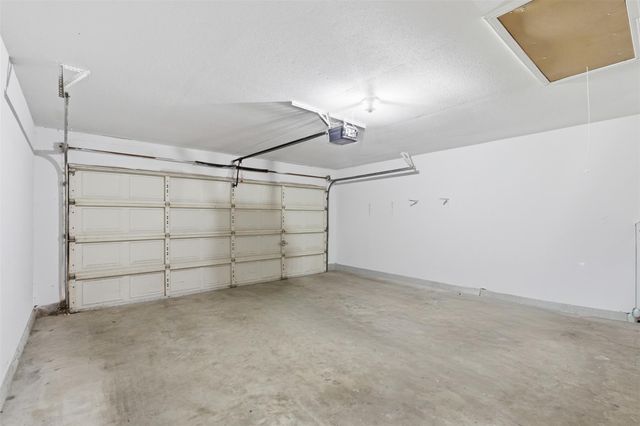 508 Battlecreek LN, Leander, TX 78641