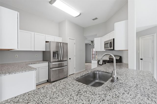 508 Battlecreek LN, Leander, TX 78641