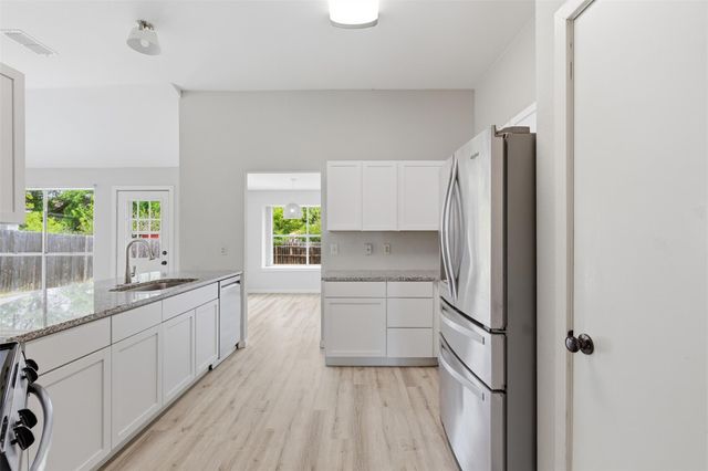 508 Battlecreek LN, Leander, TX 78641