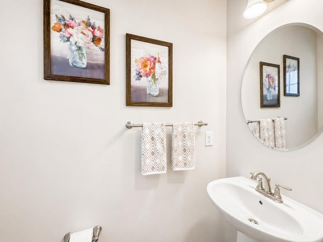 1360 Autumn Ridge Drive, Lebanon, OH 45036