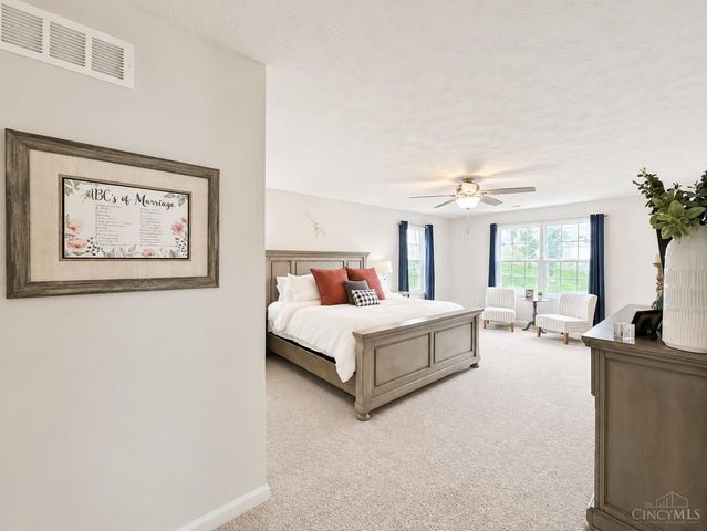 1360 Autumn Ridge Drive, Lebanon, OH 45036
