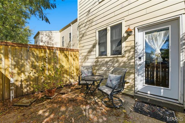 3653 Arpent Street 1, St Charles, MO 63301