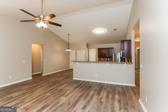 176 Inverness Avenue, Newnan, GA 30263