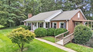 585 Rocky Springs Road, Taylorsville, NC 28681