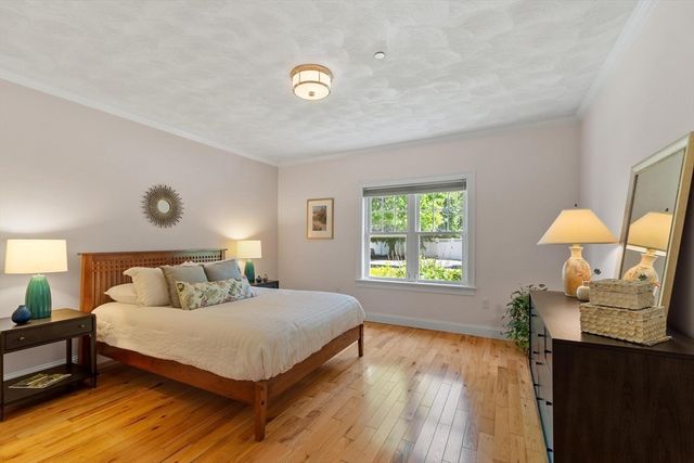 185 Essex St 1A, Melrose, MA 02176