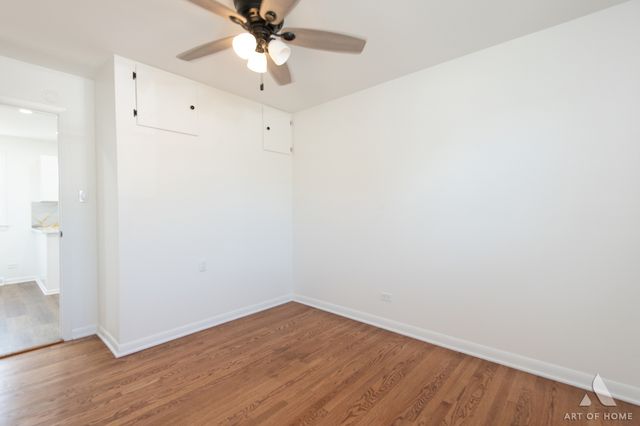 5854 W 81st Place, Burbank, IL 60459