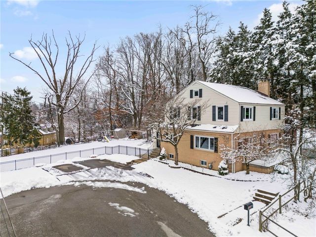 4712 Carriage Drive, Whitehall, PA 15236