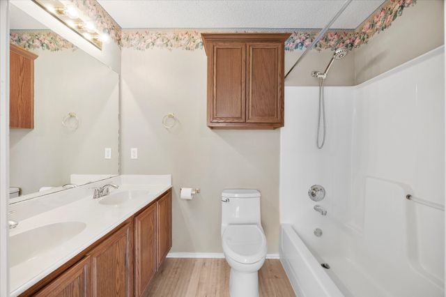 2937 Goldenwave, Rockwall, TX 75032