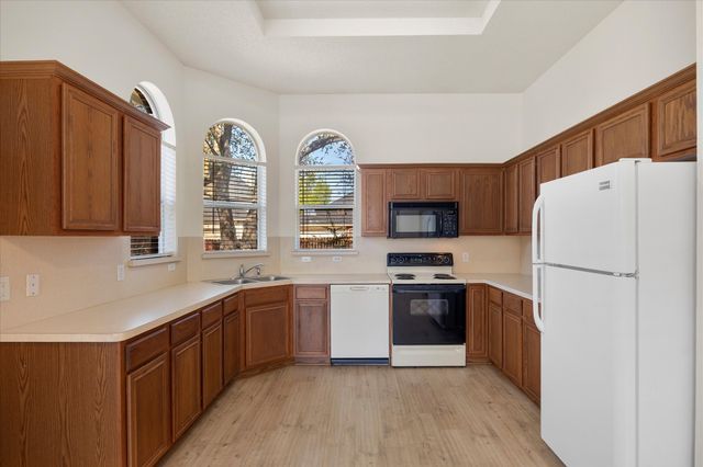 2937 Goldenwave, Rockwall, TX 75032