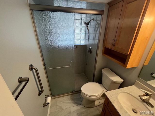 4102 Schlogl Drive, Unincorporated, MO 63125
