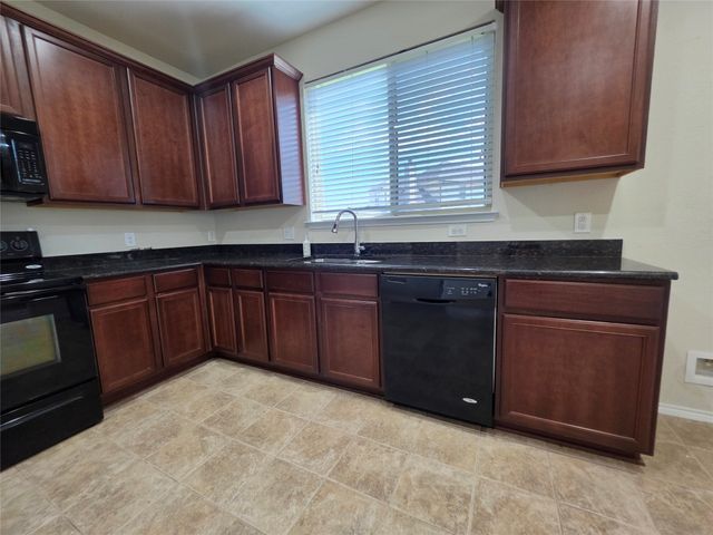 4504 Cormorant Drive, Sherman, TX 75092