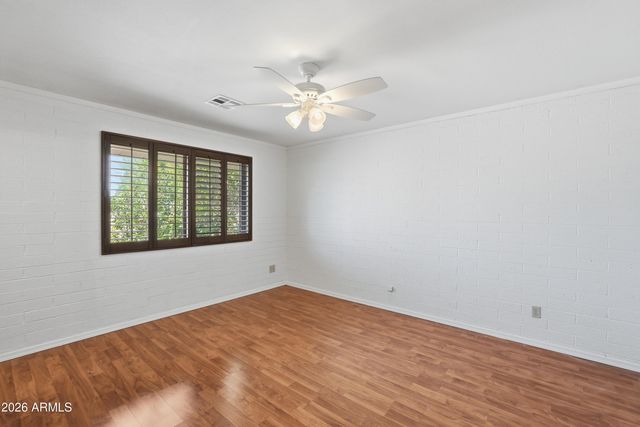 10747 W Hope Drive, Sun City, AZ 85351