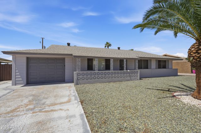 10747 W Hope Drive, Sun City, AZ 85351