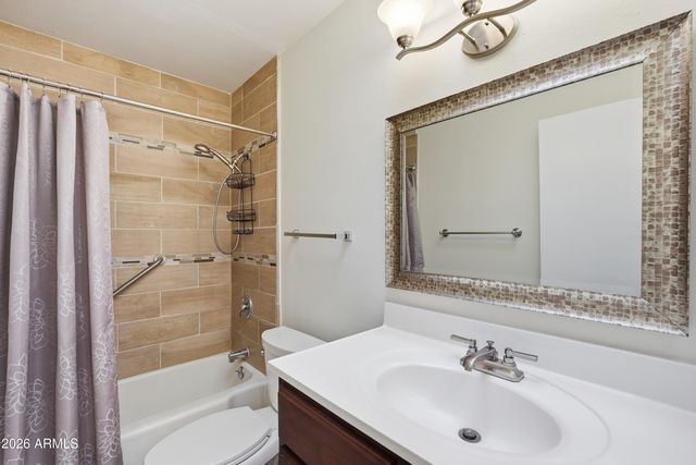 10747 W Hope Drive, Sun City, AZ 85351