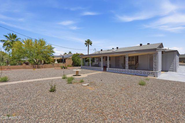 10747 W Hope Drive, Sun City, AZ 85351