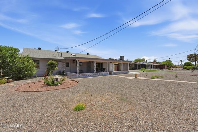 10747 W Hope Drive, Sun City, AZ 85351