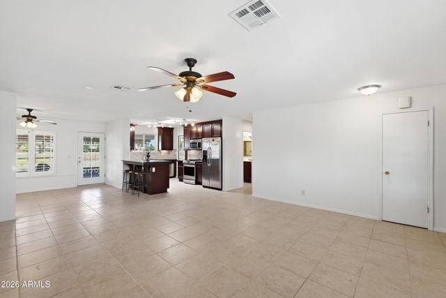 10747 W Hope Drive, Sun City, AZ 85351