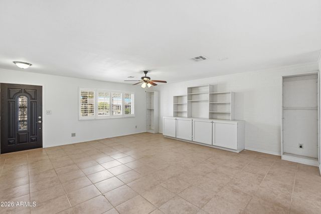 10747 W Hope Drive, Sun City, AZ 85351