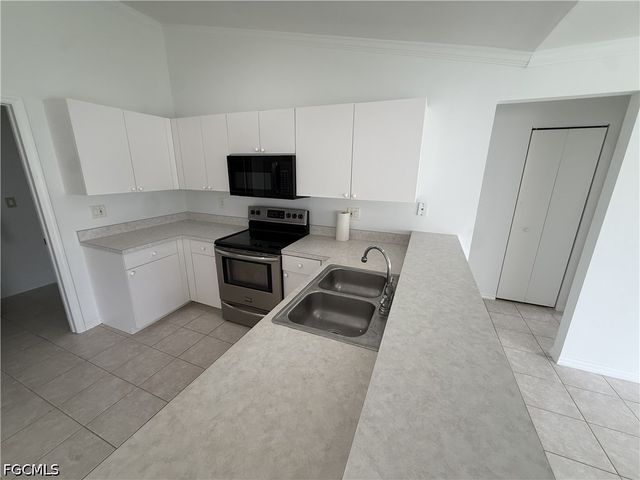 15603 Spring Line LN, Fort Myers, FL 33905
