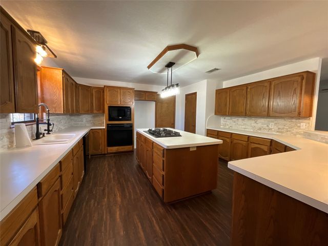 999 W Boynton st, Hamilton, TX 76531