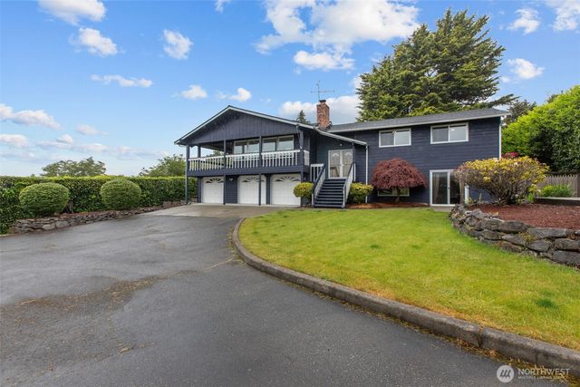 22525 10th Avenue S, Des Moines, WA 98198