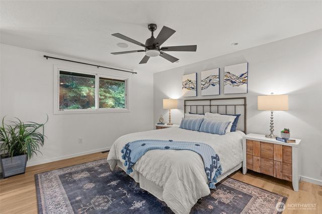 22525 10th Avenue S, Des Moines, WA 98198