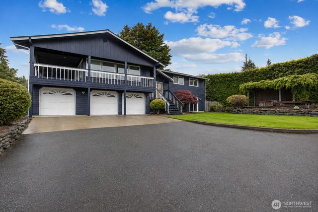 22525 10th Avenue S, Des Moines, WA 98198