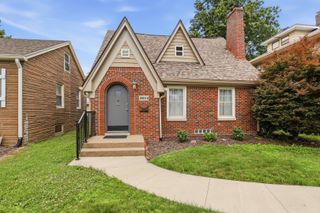 2612 E 18th Street E, Davenport, IA 52803