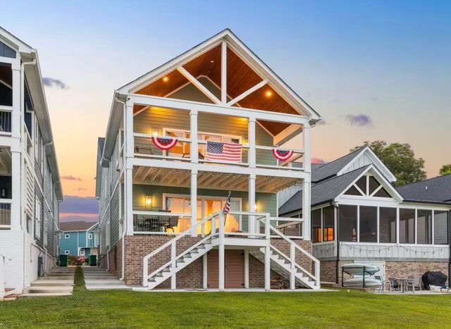 100 Barefoot Way, Winchester, TN 37398