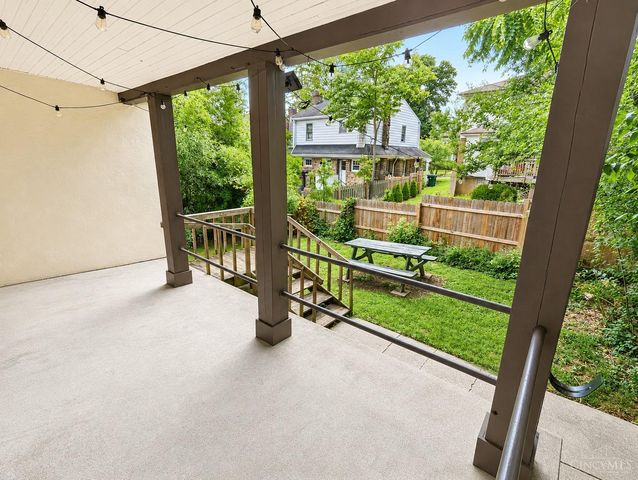 1307 Paxton Avenue, Cincinnati, OH 45208