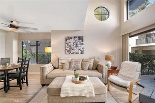 5704 Skyview Way A, Agoura Hills, CA 91301