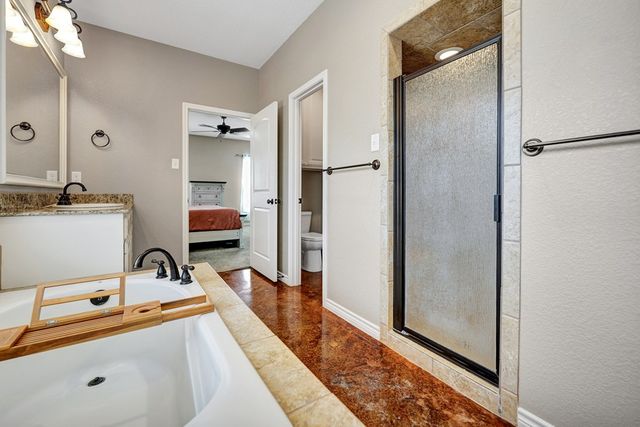 5803 Sabine Dr, Midland, TX 79707