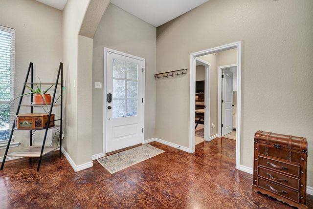 5803 Sabine Dr, Midland, TX 79707