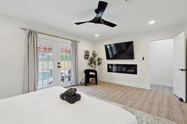 1208 Mayleaf Drive, Irving, TX 75060
