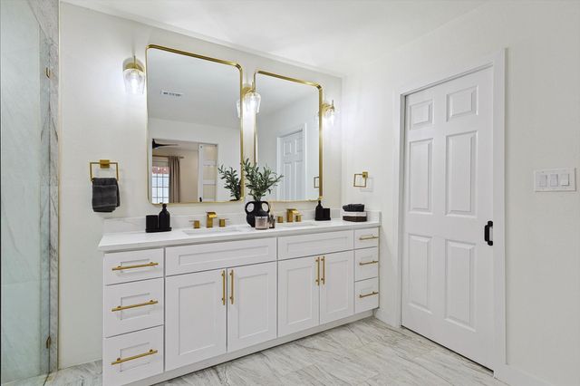 1208 Mayleaf Drive, Irving, TX 75060
