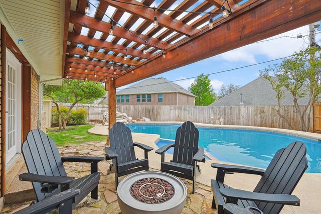 1208 Mayleaf Drive, Irving, TX 75060