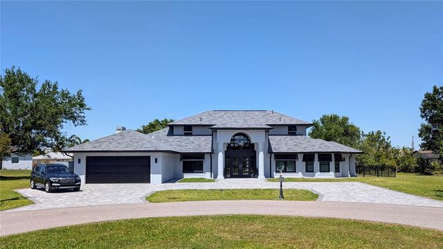 384 VIEDMA STREET, Punta Gorda, FL 33983