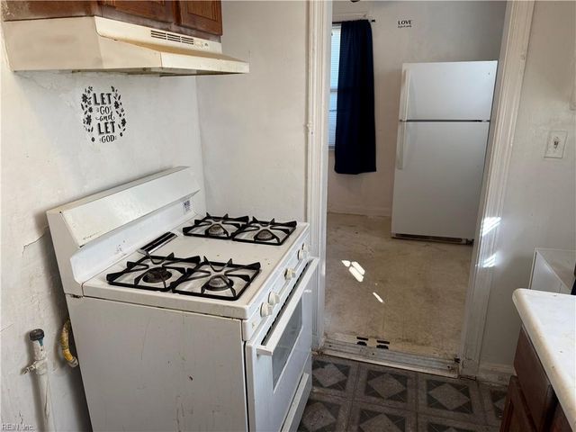 1605 Roanoke AVE, Newport News, VA 23607