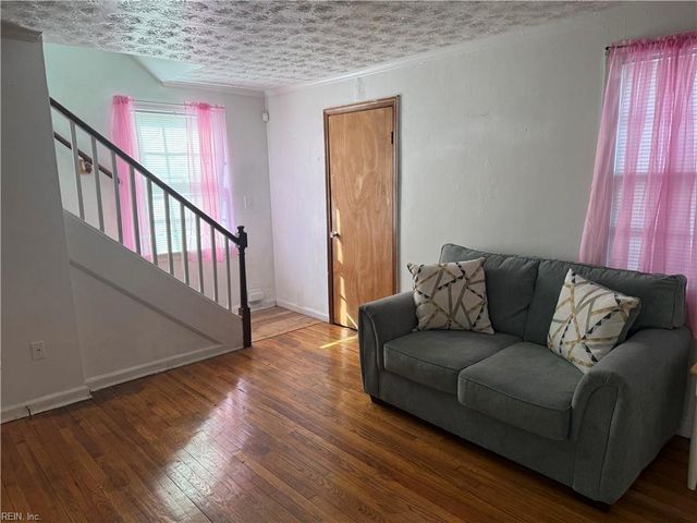 1605 Roanoke AVE, Newport News, VA 23607