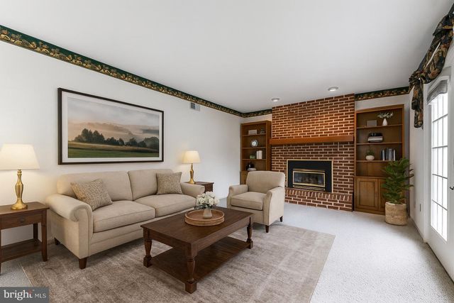 155 FREEDOM VALLEY CIR, Coatesville, PA 19320