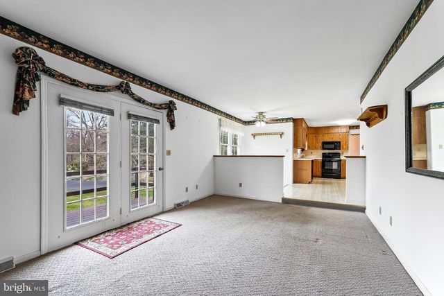 155 FREEDOM VALLEY CIR, Coatesville, PA 19320