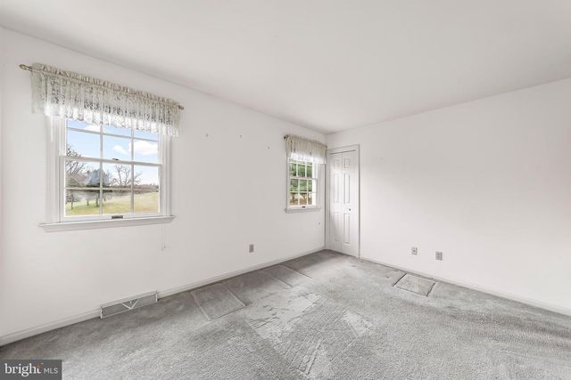 155 FREEDOM VALLEY CIR, Coatesville, PA 19320