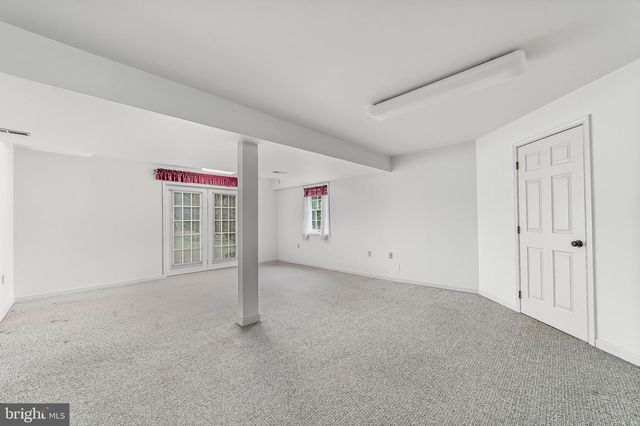 155 FREEDOM VALLEY CIR, Coatesville, PA 19320