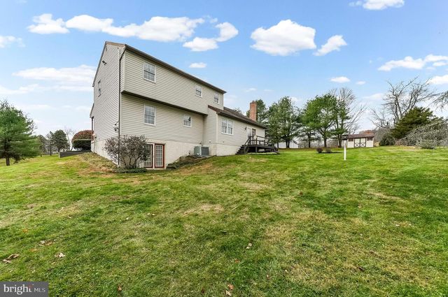 155 FREEDOM VALLEY CIR, Coatesville, PA 19320