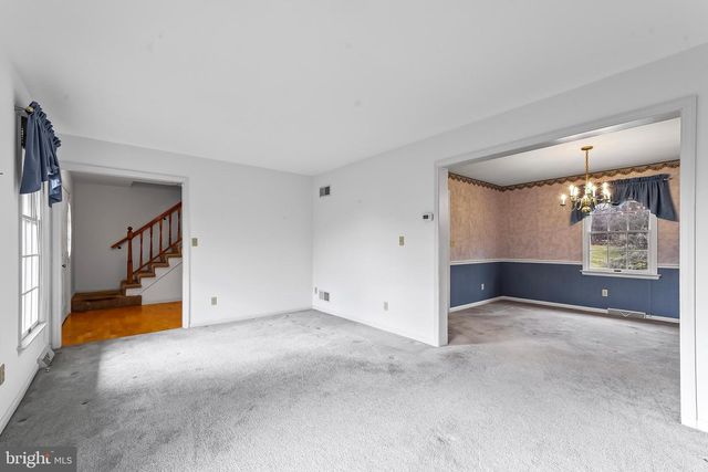 155 FREEDOM VALLEY CIR, Coatesville, PA 19320