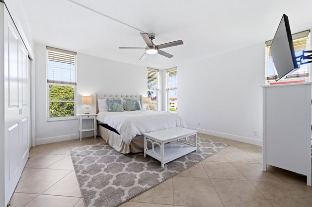 3000 NE 48th Court 406, Lighthouse Point, FL 33064