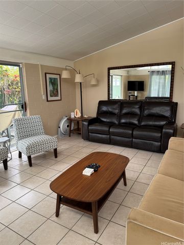 6307 Kaiwiki Place, Honolulu, HI 96825