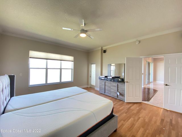 1835 Minutemen Causeway 103, Cocoa Beach, FL 32931