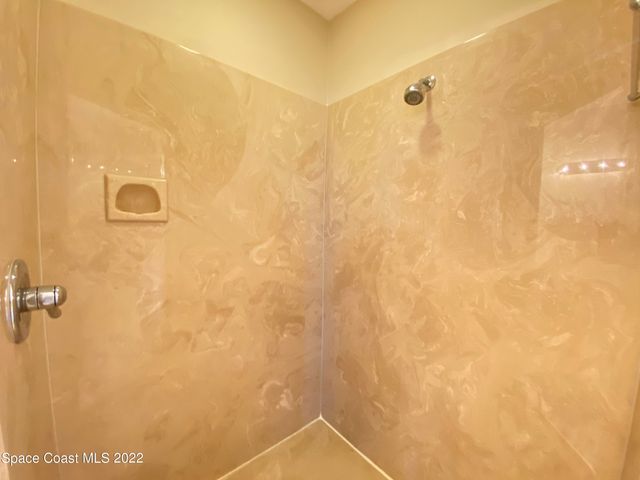 1835 Minutemen Causeway 103, Cocoa Beach, FL 32931